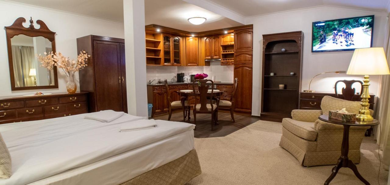 Opera16 Guestrooms Budapest Eksteriør billede