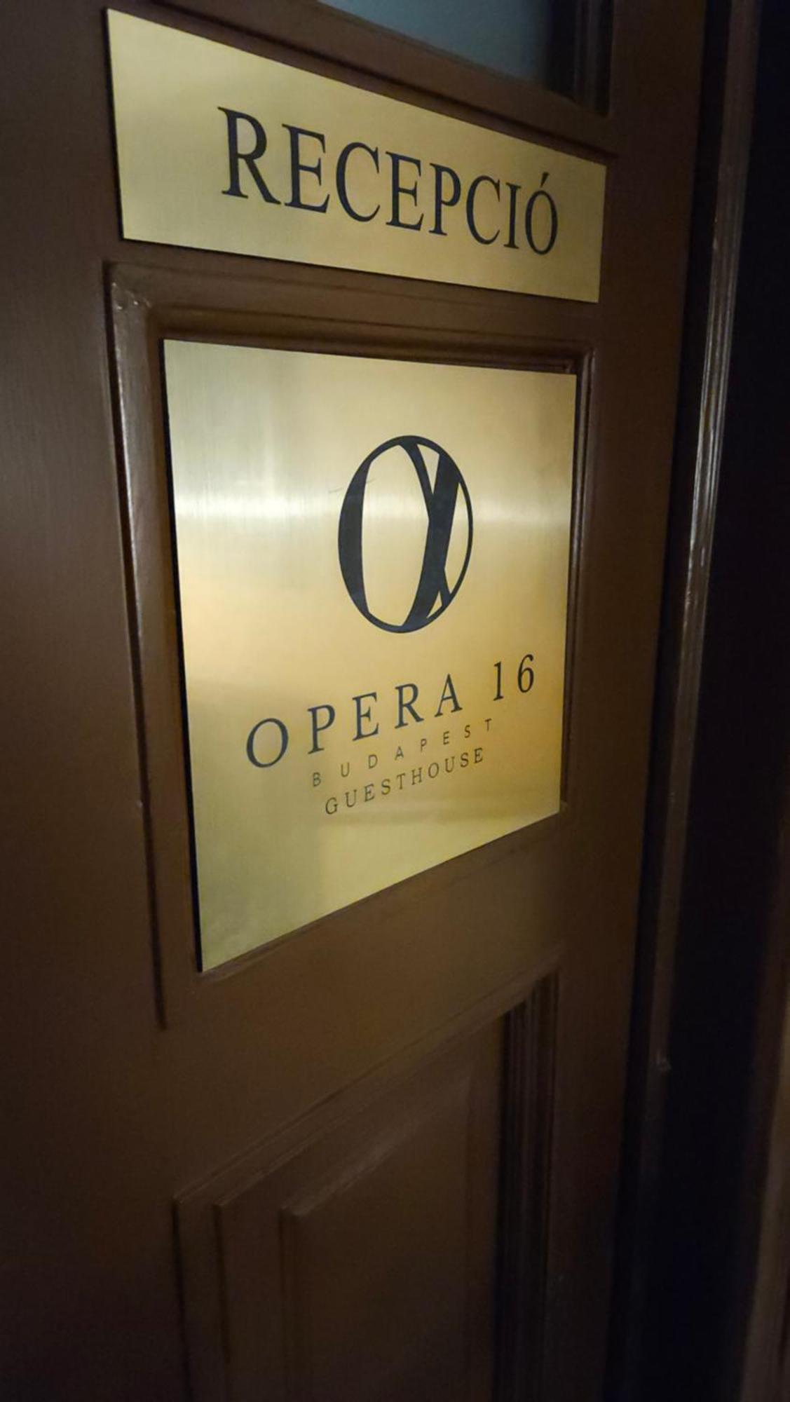 Opera16 Guestrooms Budapest Eksteriør billede